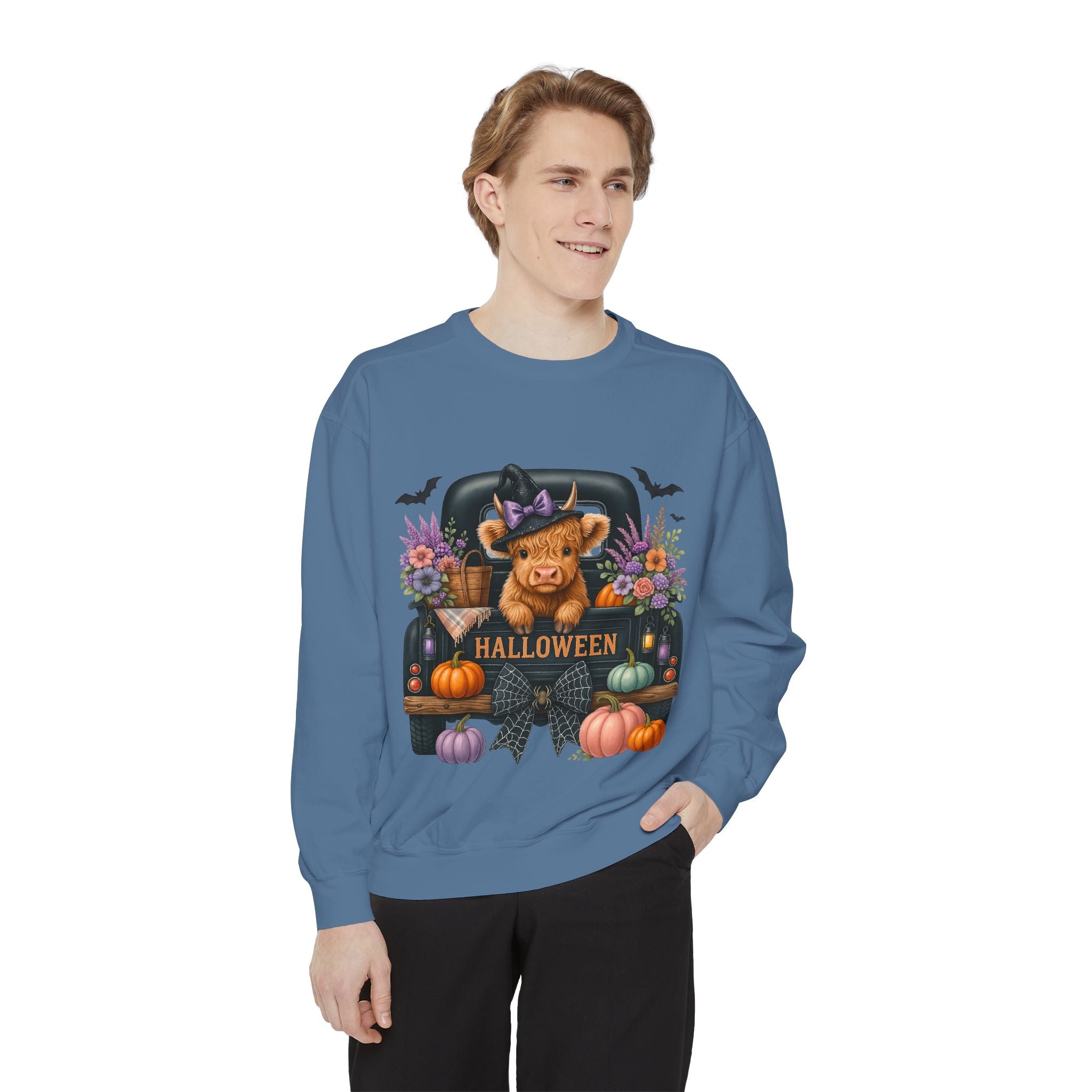 Highland Cow Truck Halloween-Themed Unisex Sweatshirt, Cozy Fall Apparel, Great for Halloween Parties, Autumn Wardrobe, Seasonal Gift Idea